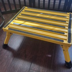 Safety Step 8" High, Folding, RV Step