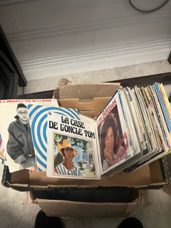 Records - 90 plus Spanish 45s,
