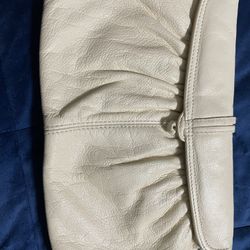 Vintage 80’s Antonia White Leather Clutch
