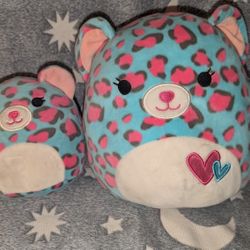 Squishmallows Chelsea Spotted Leopard 8” & 4"  Stuffed Animal Plushies 

Matching set of two cute squishmallows! 
