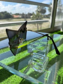 Stunning one of a kind glasses!