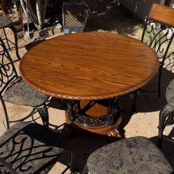 Round Wood Table 