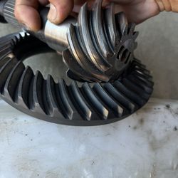 2011 Jeep Wrangler Sahara Gears N Pinion 