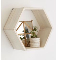Urban Outfitter - Honeycomb Wood Shelf 