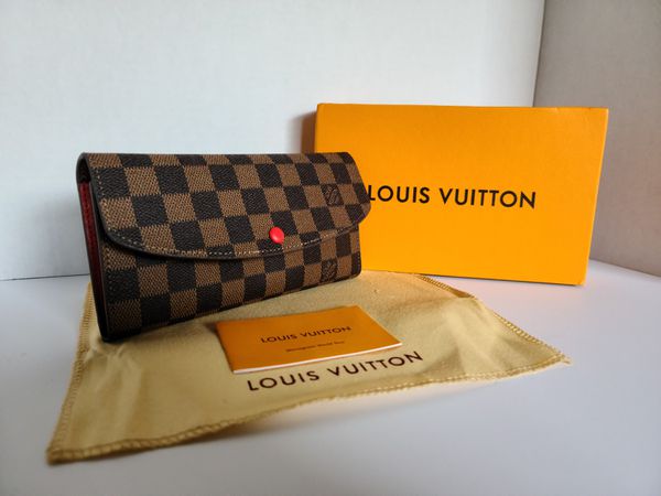 Louis Vuitton Wallet for Sale in Scottsdale, AZ - OfferUp