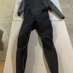 O’Neil Wetsuit Size M