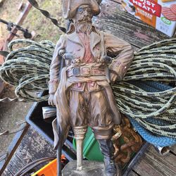 Old Peg leg Pirate Statue Great condition.