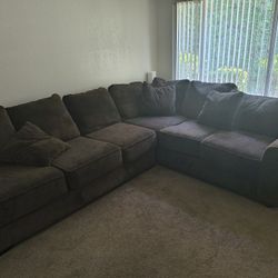 Super Nice And Comfy Sectional