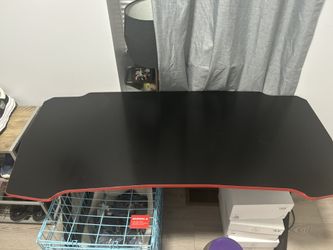 Gaming Desk And Roku Smart Tv