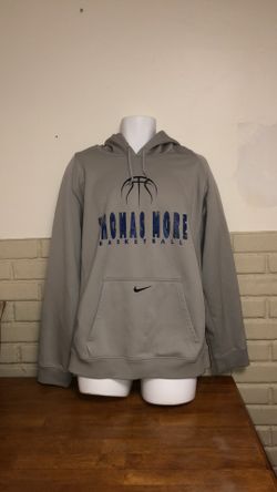 Men’s size LARGE Nike Therma Fit Thomas More Basketball sweatshirt