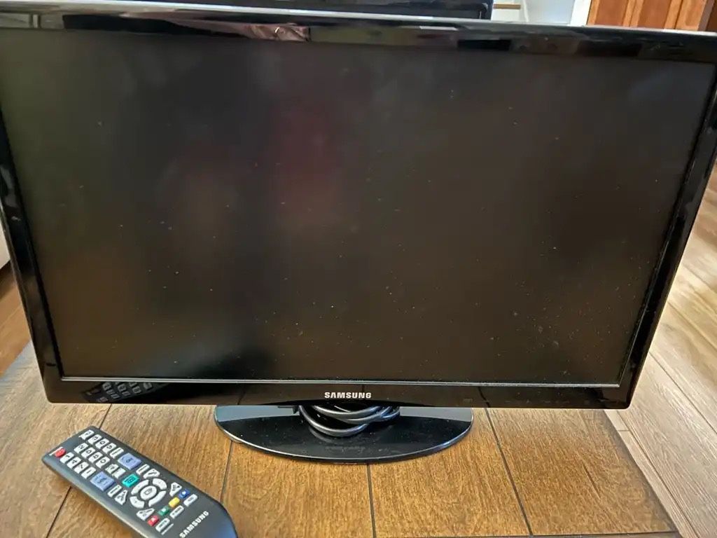 Samsung 22 Inch  UN22D5003BF LED LCD Television