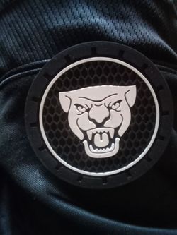 Jaguar cup holder insert