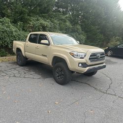 2017 Toyota Tacoma