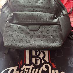 Backpack Boys X 31 Hats 