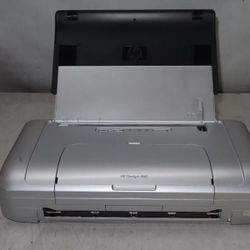 HP Deskjet 460 Mobile Color Printer with Charger/USB Cable included.