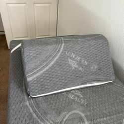 Sol Beauty Leg rest And foam Topper