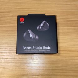 Beats Studio Buds 