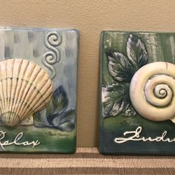 BEAUTIFUL CERAMIC WALL HANGING DECORATION