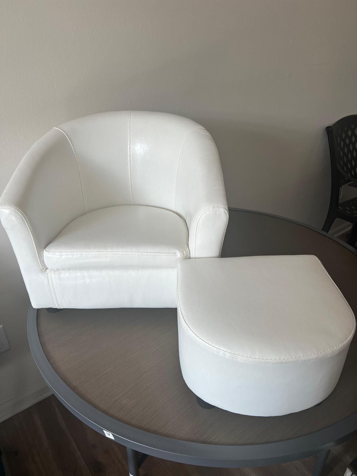 Monarch Kids' Upholstered Leather Look Barrel Club Chair with