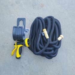 100 Feet Garden Water Hose with Spray Nozzle New