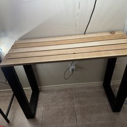 Wooden Table (Handmade NEW)