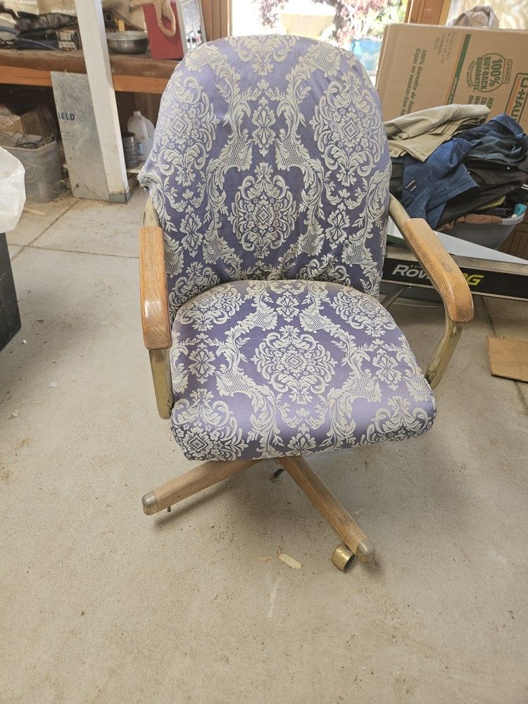 Vintage Rolling Chair
