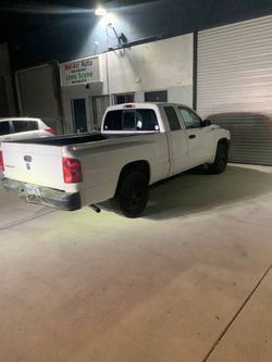 Passenger side fender  2006 Dodge Dakota truck