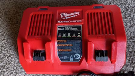 Milwaukee Rapid Charger