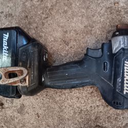 Makita Impact Driver Drill with battery