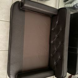 Elevated Pet Couch Bed Leather Dog Sofa Lounge Chaise Bed for Medium Large Dogs 40inch