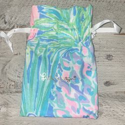Adorable Lilly Pulitzer Jewelry Gift Bag 