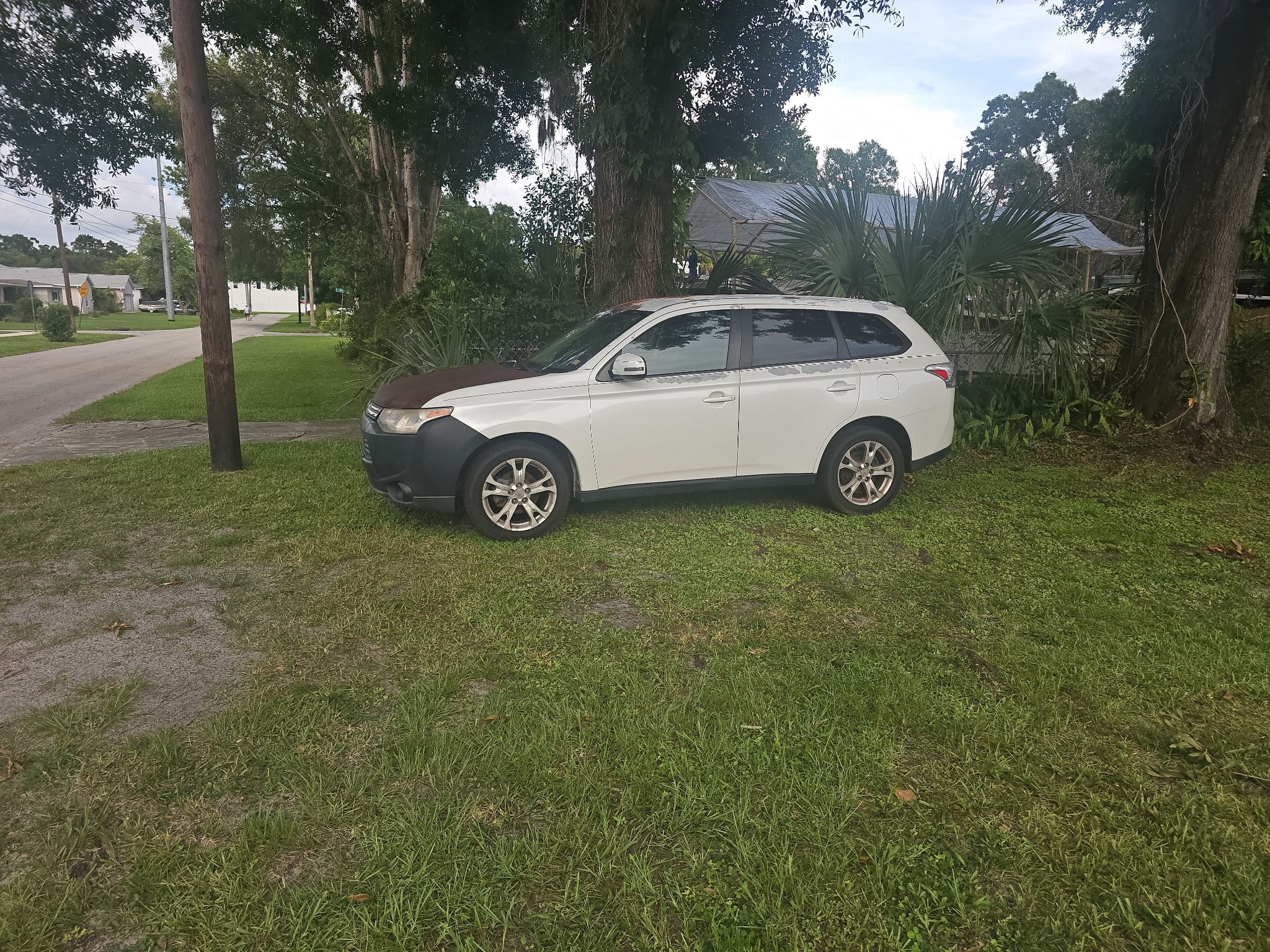2014 Mitsubishi Outlander