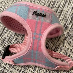 Never Used Mesh Dog Harness.  Soft, Padded, No Pull.  Bought off Amazon in 2021.  Details in the description.
