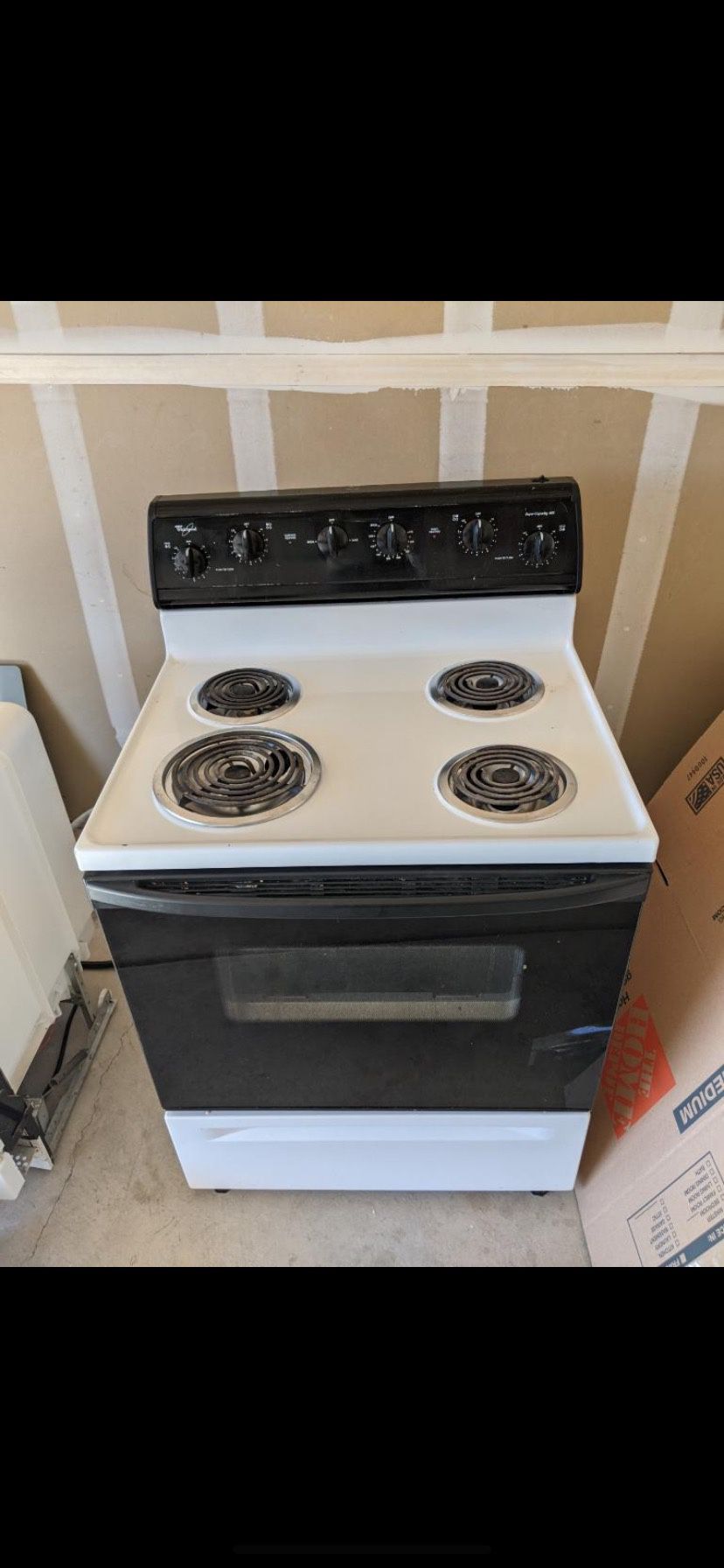 Whirlpool Electric Stove With Oven/ Hood Vent/light 