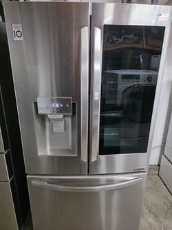 Refrigerator countherdepth W36h69d28