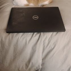 Dell Latitude 7490 