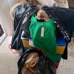 130 Clothing Men Women Jeans Jacket Tishert Pants All For $175