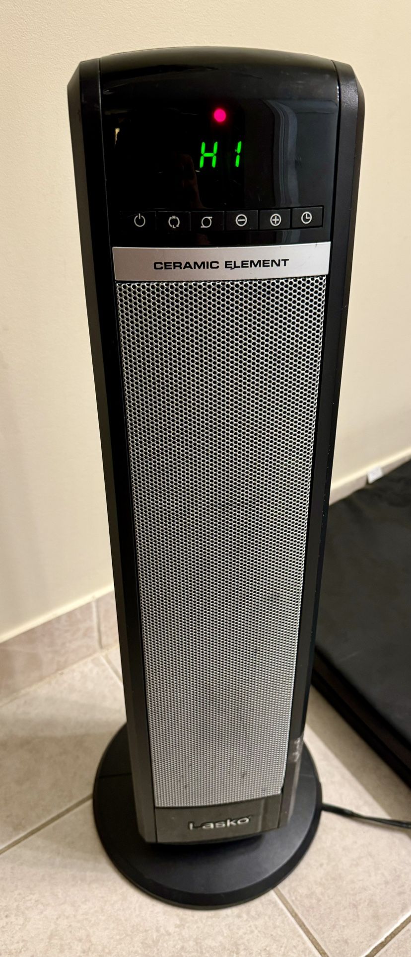 Lasko 29” Tower Heater