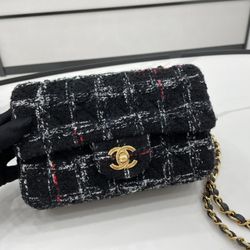 Chanel Black Tweed Bag