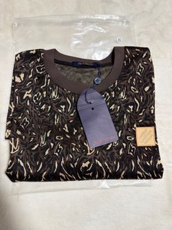 T shirt men logo
