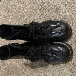 Dr. Martens | Smooth Leather Quad Harness Platform Boots | Women’s Size 7