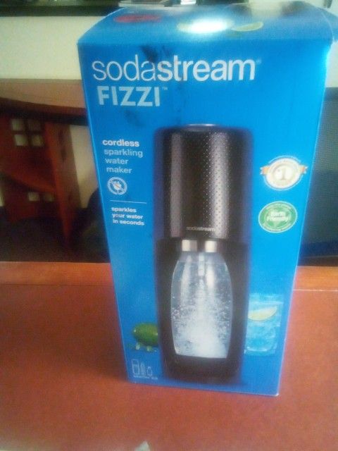 Sodastream Fizzi BRAND NEW