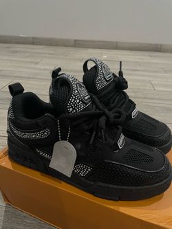 Black lv skate