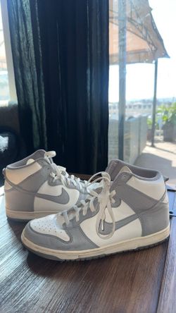 Selling Dunks