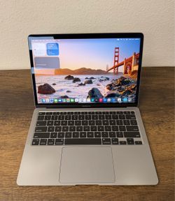 13" MacBook Air M1 8 Core*256GB SSD*8GB RAM