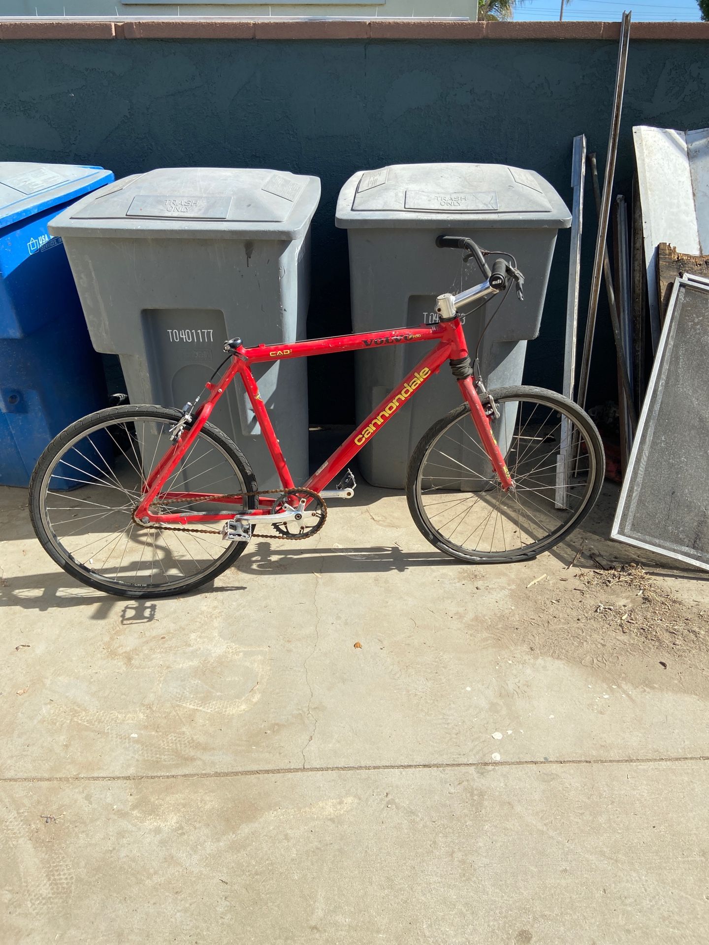 Cannondale Volvo f700 mtn bike