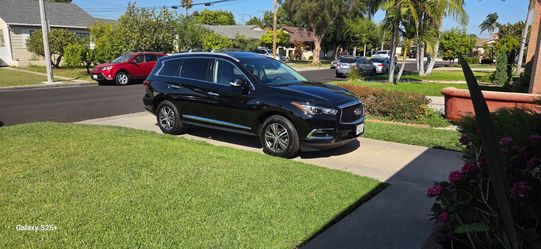 Infiniti QX60 SUV Black