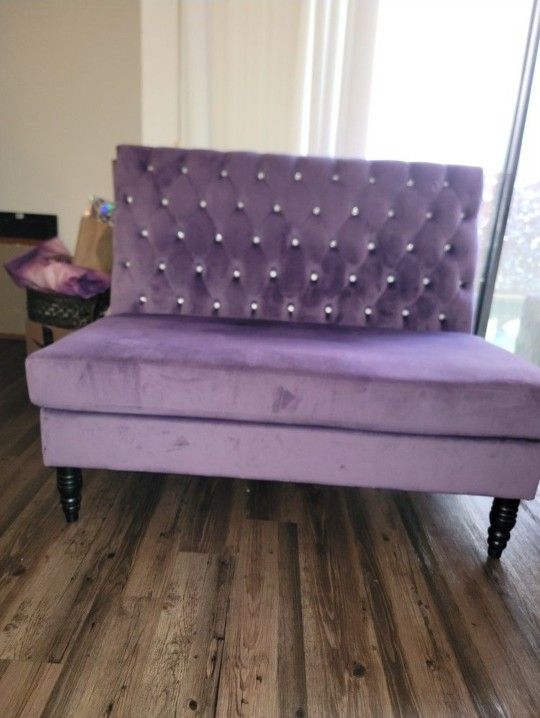 Purple Accent Loveseat