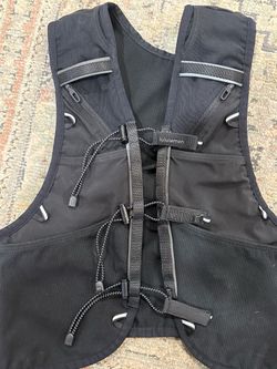 Running vest lululemon