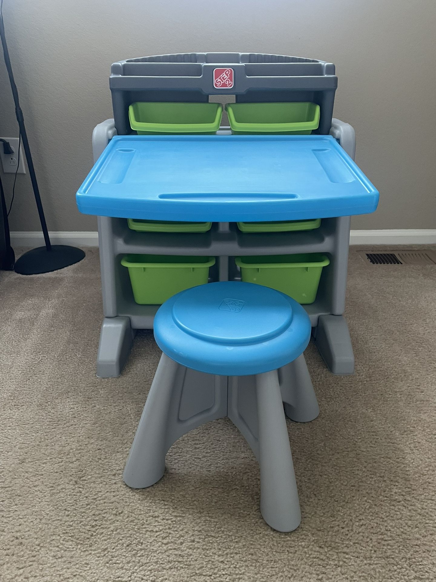 Child Desk